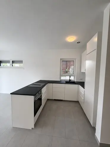 4 Zimmer Haus mit 150 m² in Wiesbaden – Bild 5