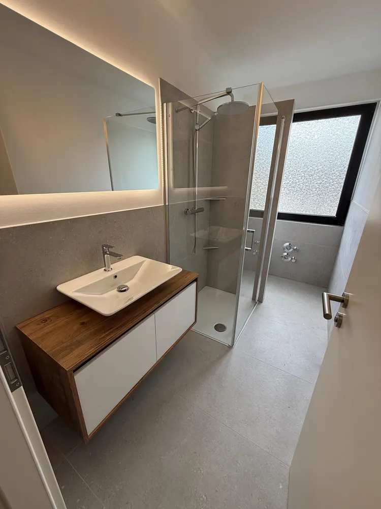 2 Zimmer Wohnung mit 70 m² in Solingen – Bild 1