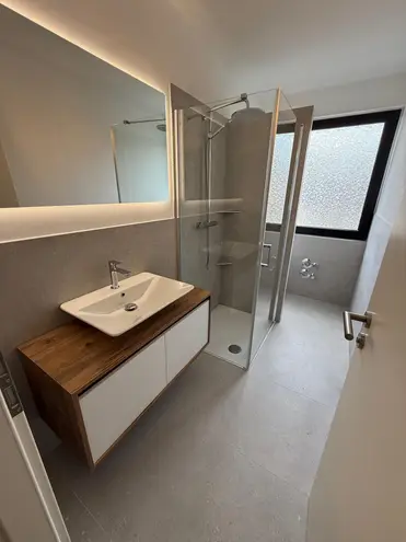2 Zimmer Wohnung mit 70 m² in Solingen – Bild 1