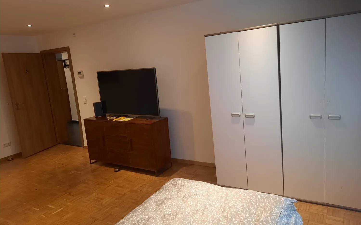 WG-Zimmer mit 24 m² in Stuttgart – Bild 1