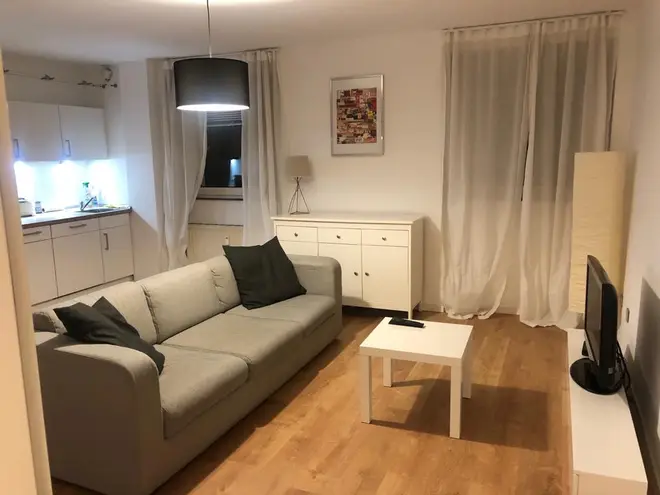 2 Zimmer Wohnung mit 50 m² in Düsseldorf – Bild 2