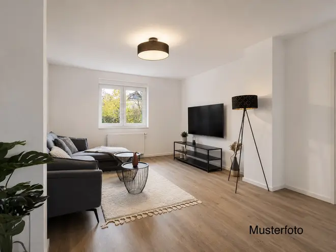7 Zimmer Haus mit 184 m² in Amberg – Bild 1