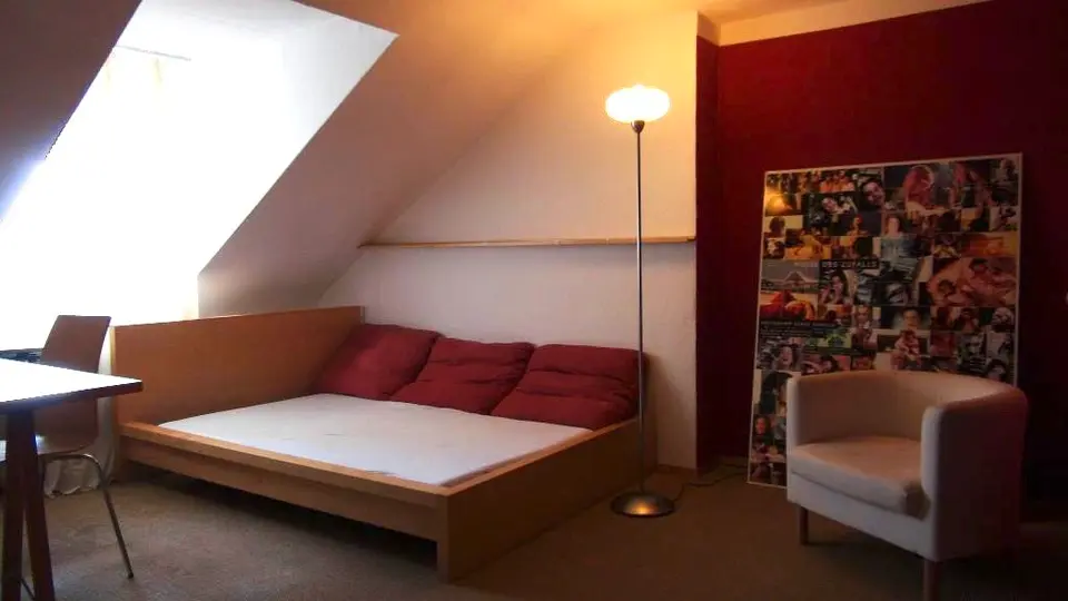 WG-Zimmer mit 16 m² in Brühl – Bild 3