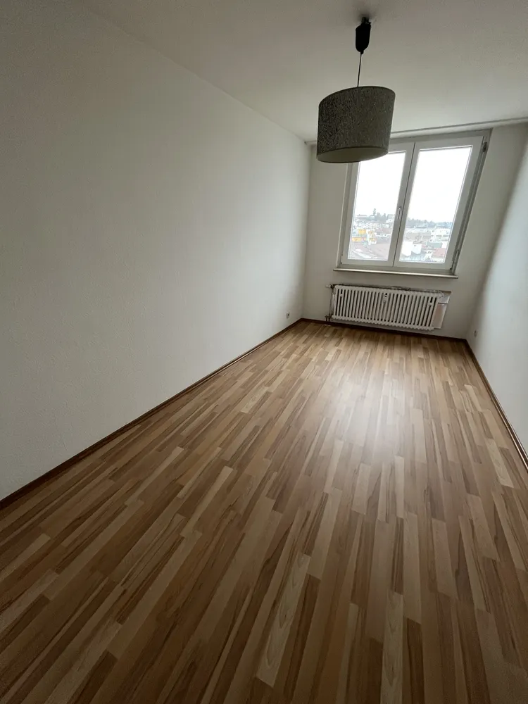 5 Zimmer Wohnung mit 139 m² in Pforzheim – Bild 7