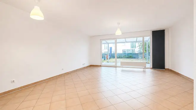 5 Zimmer Haus mit 143 m² in Frankfurt am Main – Bild 2