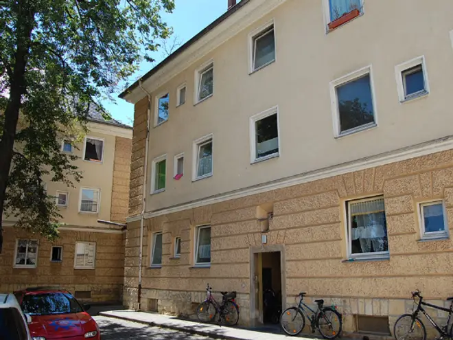 2 Zimmer Wohnung mit 67 m² in Regensburg – Bild 2
