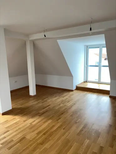 2 Zimmer Wohnung mit 67 m² in Regensburg – Bild 9