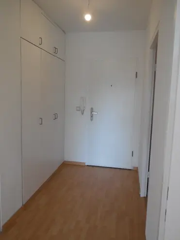 2 Zimmer Wohnung mit 64 m² in Frankfurt am Main – Bild 11