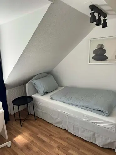 WG-Zimmer mit 15 m² in Düsseldorf – Bild 2