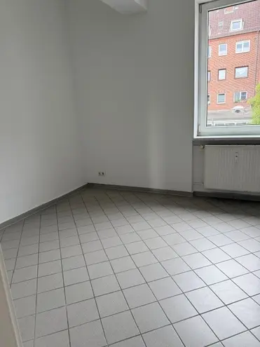 4 Zimmer Wohnung mit 106 m² in Kiel – Bild 11