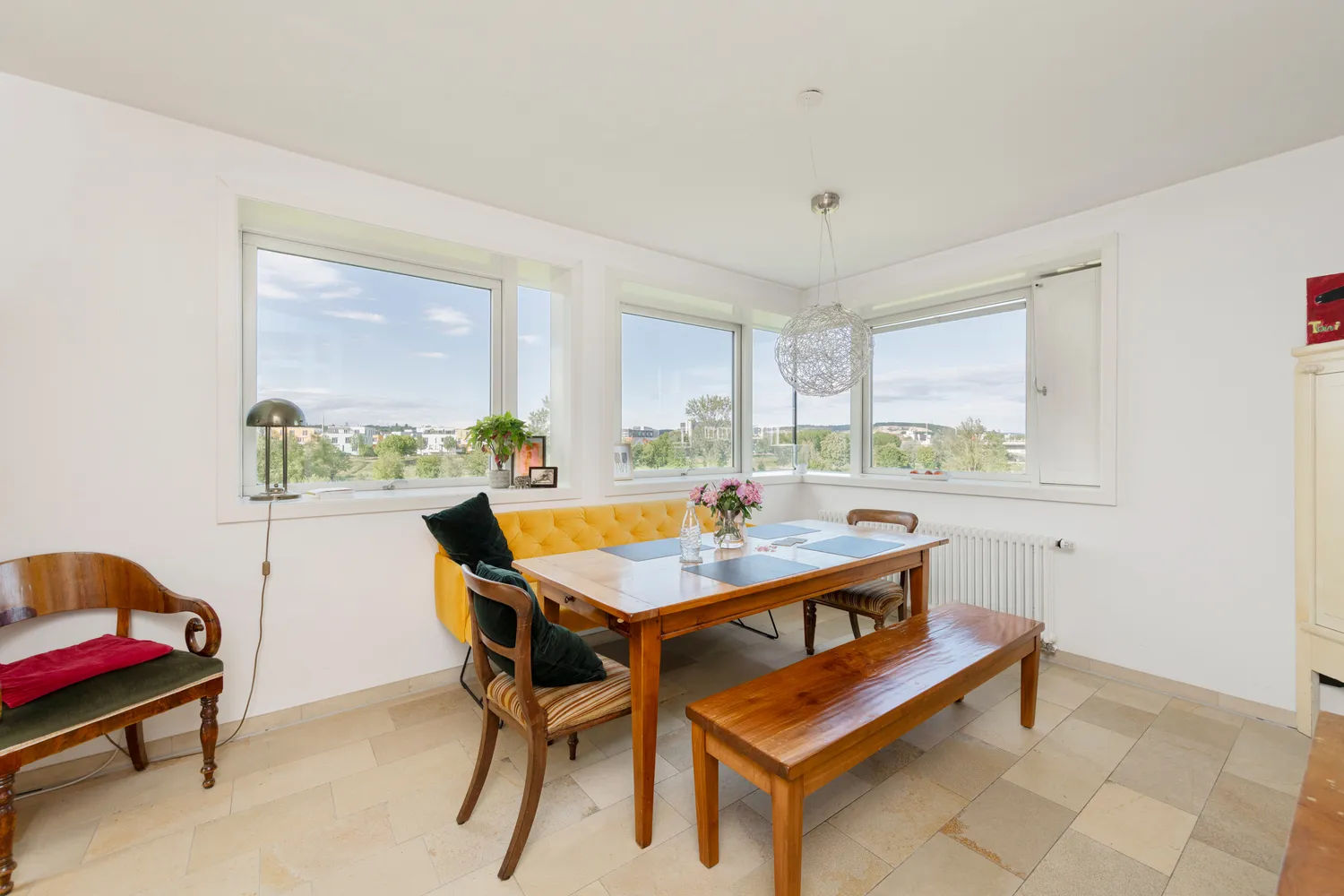 6 Zimmer Wohnung mit 180 m² in Regensburg – Bild 6