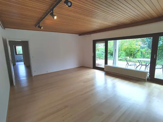 10 Zimmer Haus mit 230 m² in Pforzheim – Bild 1