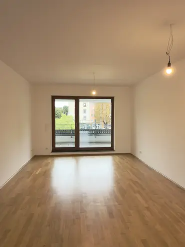 4 Zimmer Wohnung mit 123 m² in Frankfurt am Main – Bild 2