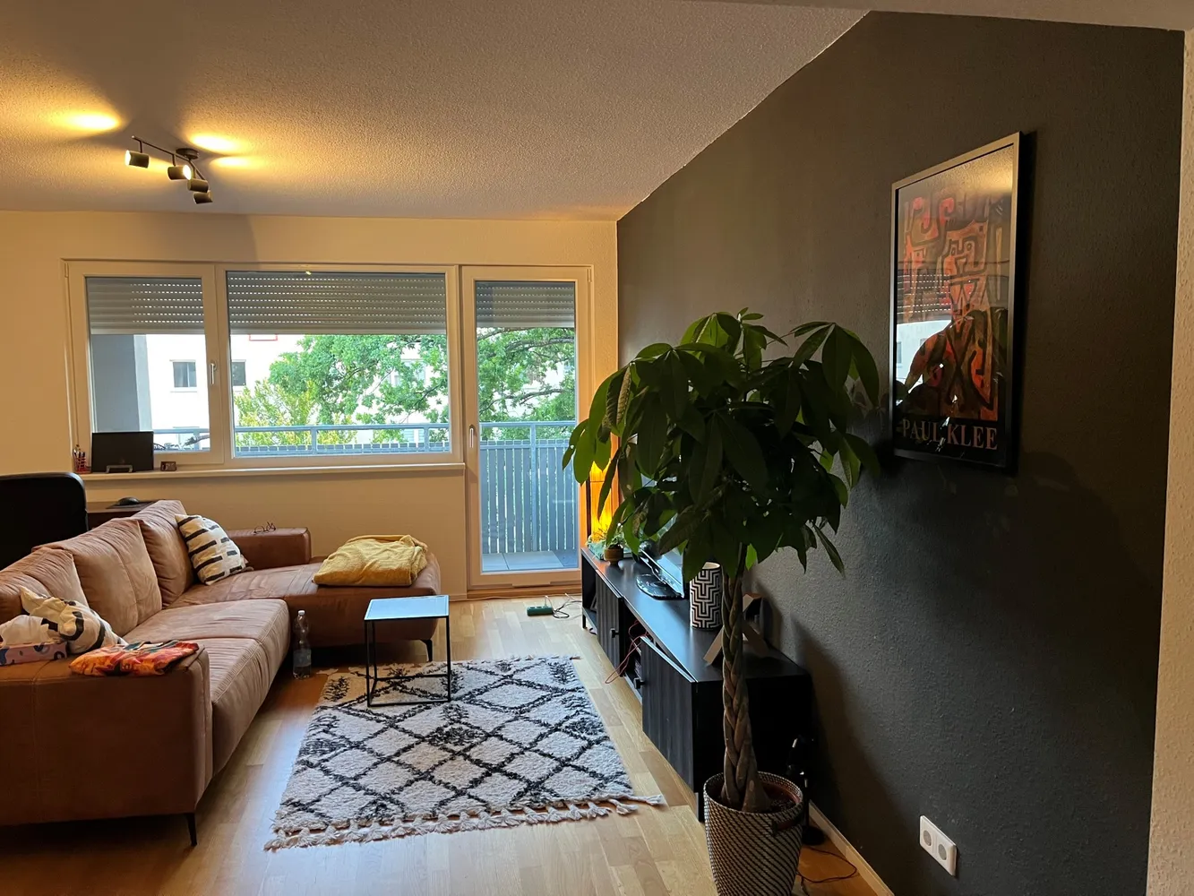 2 Zimmer Wohnung mit 61 m² in Erlangen – Bild 3