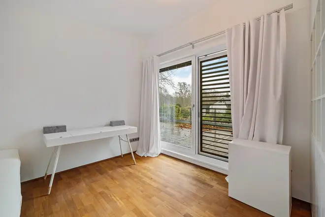 6 Zimmer Haus mit 233 m² in Hamburg – Bild 7