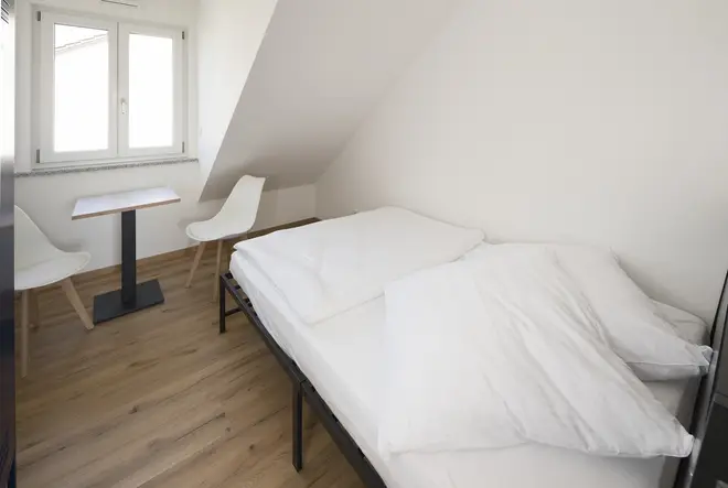 7 Zimmer Wohnung mit 135 m² in München – Bild 7