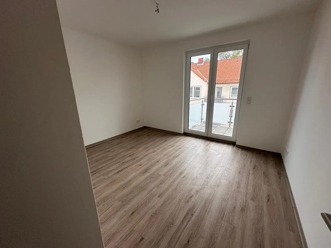 4 Zimmer Wohnung mit 95 m² in Hannover – Bild 6
