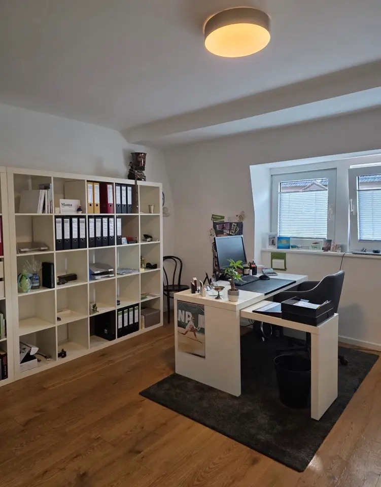 4 Zimmer Wohnung mit 150 m² in Aschaffenburg – Bild 4