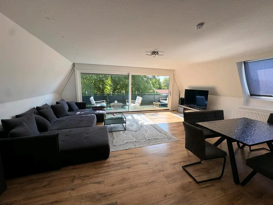 5 Zimmer Wohnung mit 140 m² in Detmold – Bild 6