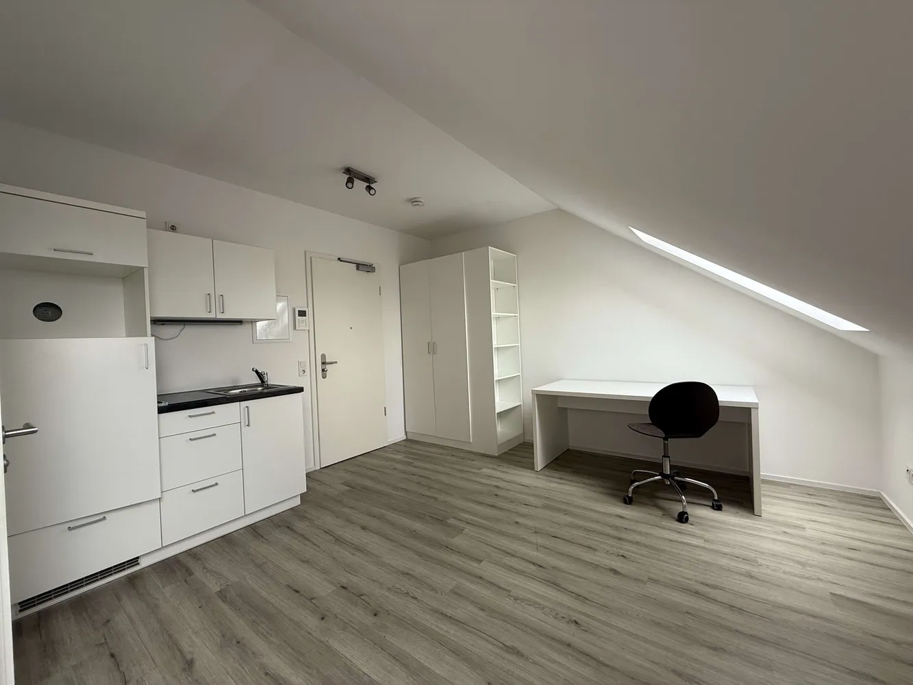 1 Zimmer Wohnung mit 20 m² in Augsburg – Bild 7