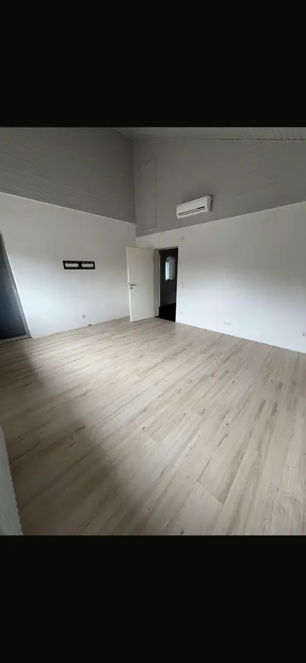 5 Zimmer Wohnung mit 200 m² in Rosenheim – Bild 1