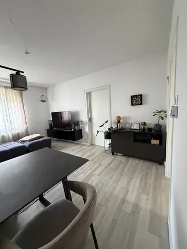 3 Zimmer Wohnung mit 73 m² in Solingen – Bild 2