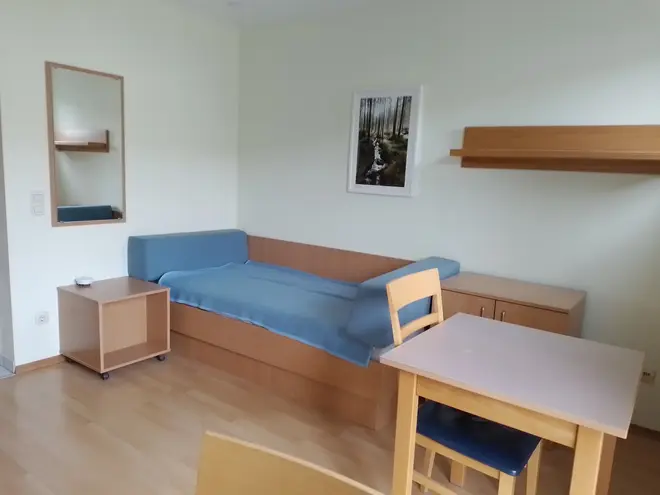 1 Zimmer Wohnung mit 18 m² in Regensburg – Bild 2