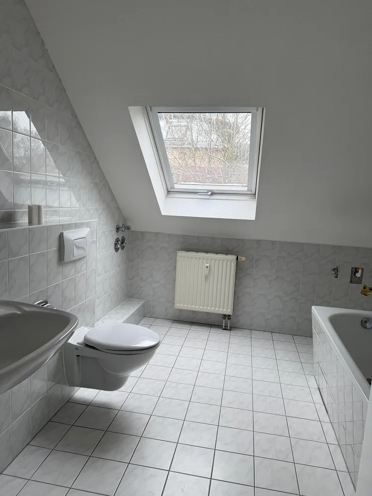 2 Zimmer Wohnung mit 60 m² in Zwickau – Bild 4