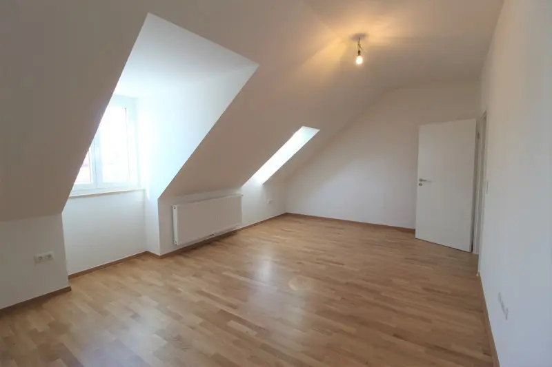 3 Zimmer Wohnung mit 84 m² in Dachau – Bild 1