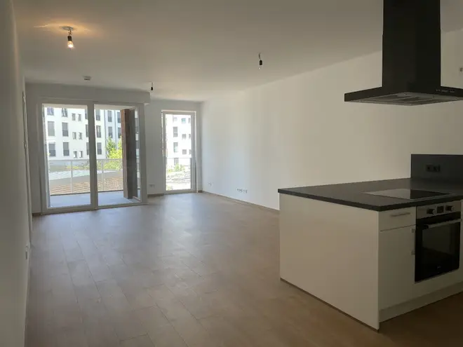 4 Zimmer Wohnung mit 105 m² in Dresden – Bild 2