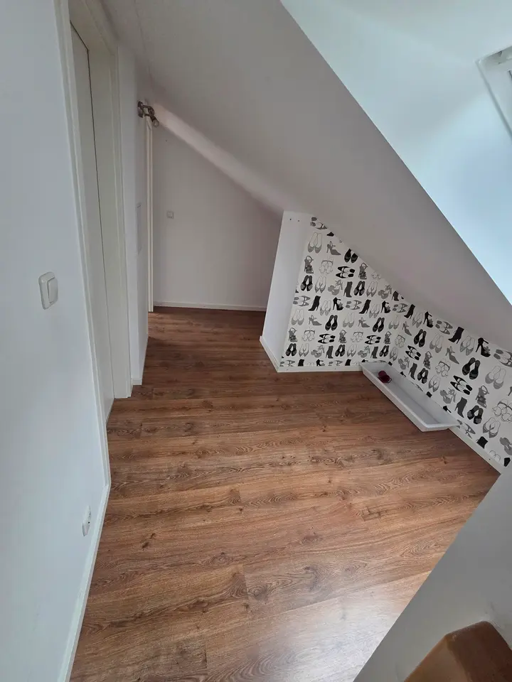 3 Zimmer Wohnung mit 110 m² in Dachau – Bild 9