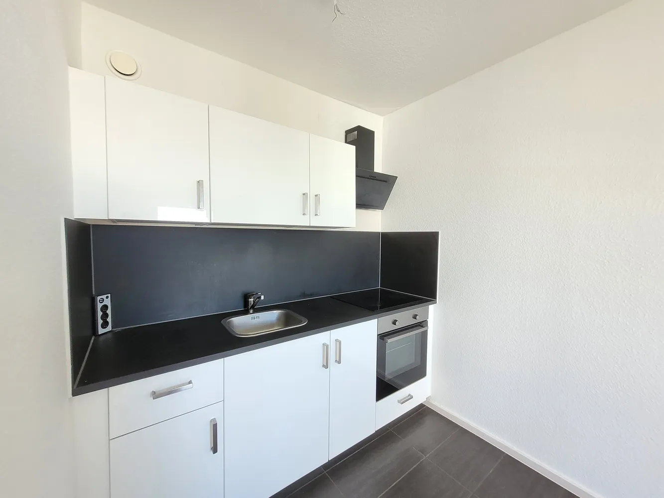 3 Zimmer Wohnung mit 56 m² in Halle (Saale) – Bild 3