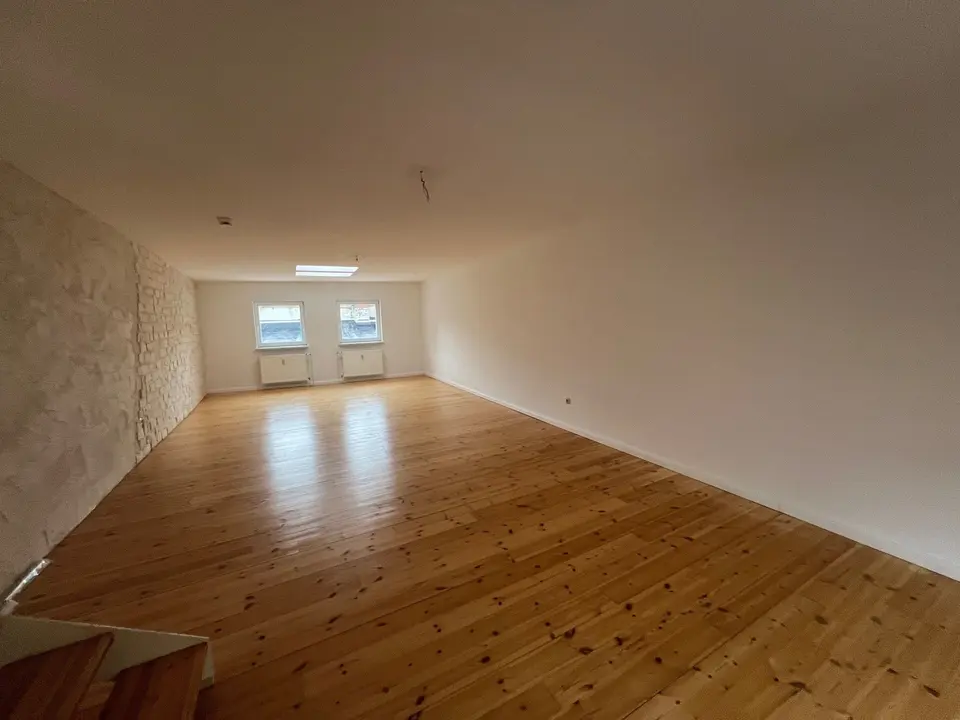 2 Zimmer Wohnung mit 114 m² in Rostock – Bild 1