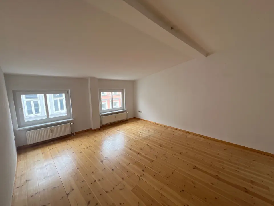 2 Zimmer Wohnung mit 114 m² in Rostock – Bild 2
