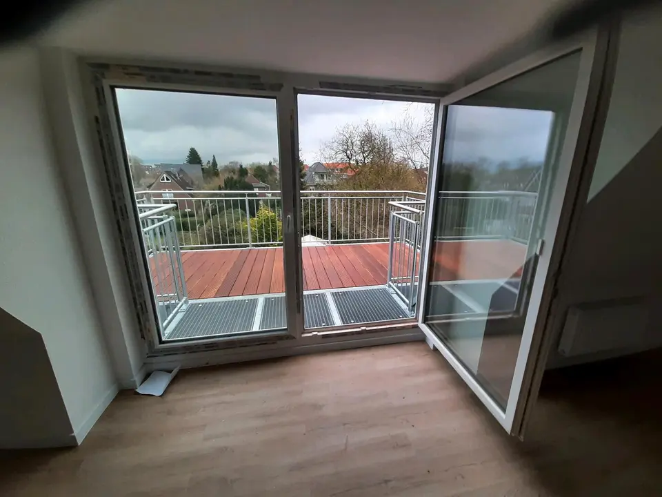 2 Zimmer Wohnung mit 81 m² in Wilhelmshaven – Bild 3