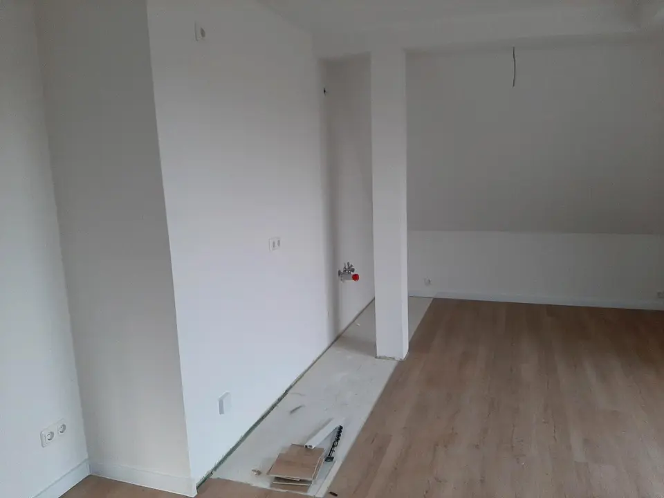 2 Zimmer Wohnung mit 81 m² in Wilhelmshaven – Bild 6