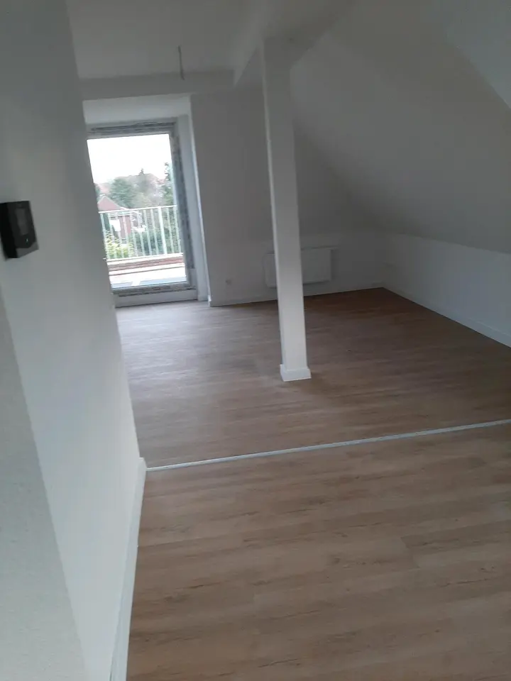 2 Zimmer Wohnung mit 81 m² in Wilhelmshaven – Bild 7