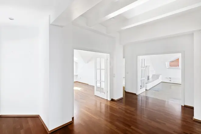 5 Zimmer Wohnung mit 169 m² in Augsburg – Bild 4