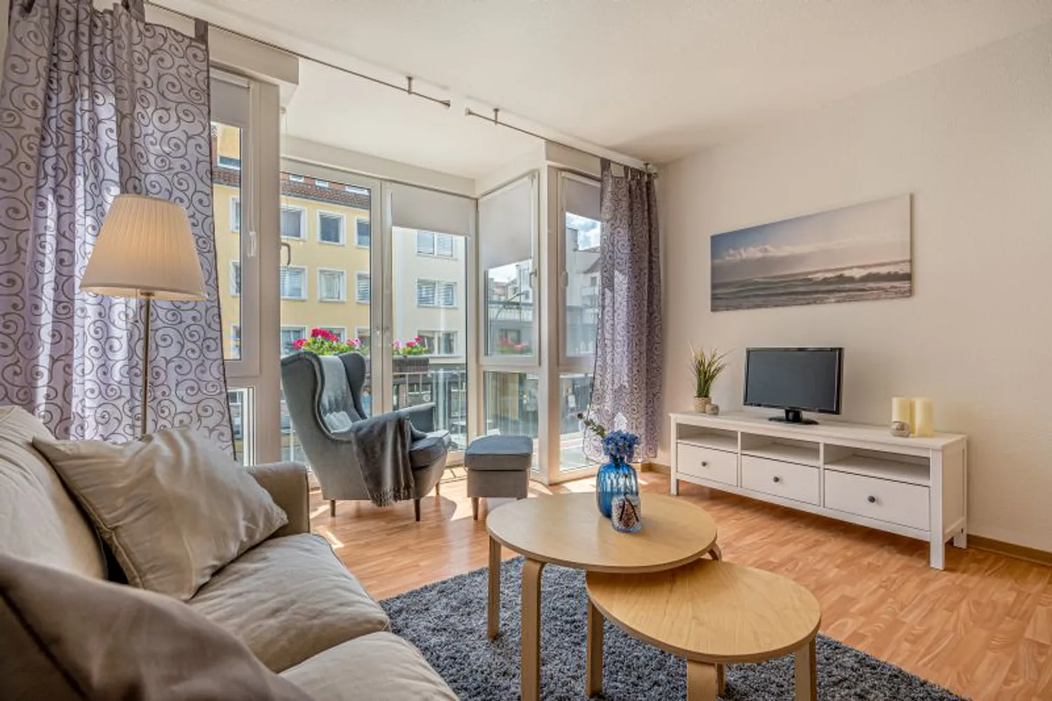 1 Zimmer Wohnung mit 40 m² in Bremerhaven – Bild 2
