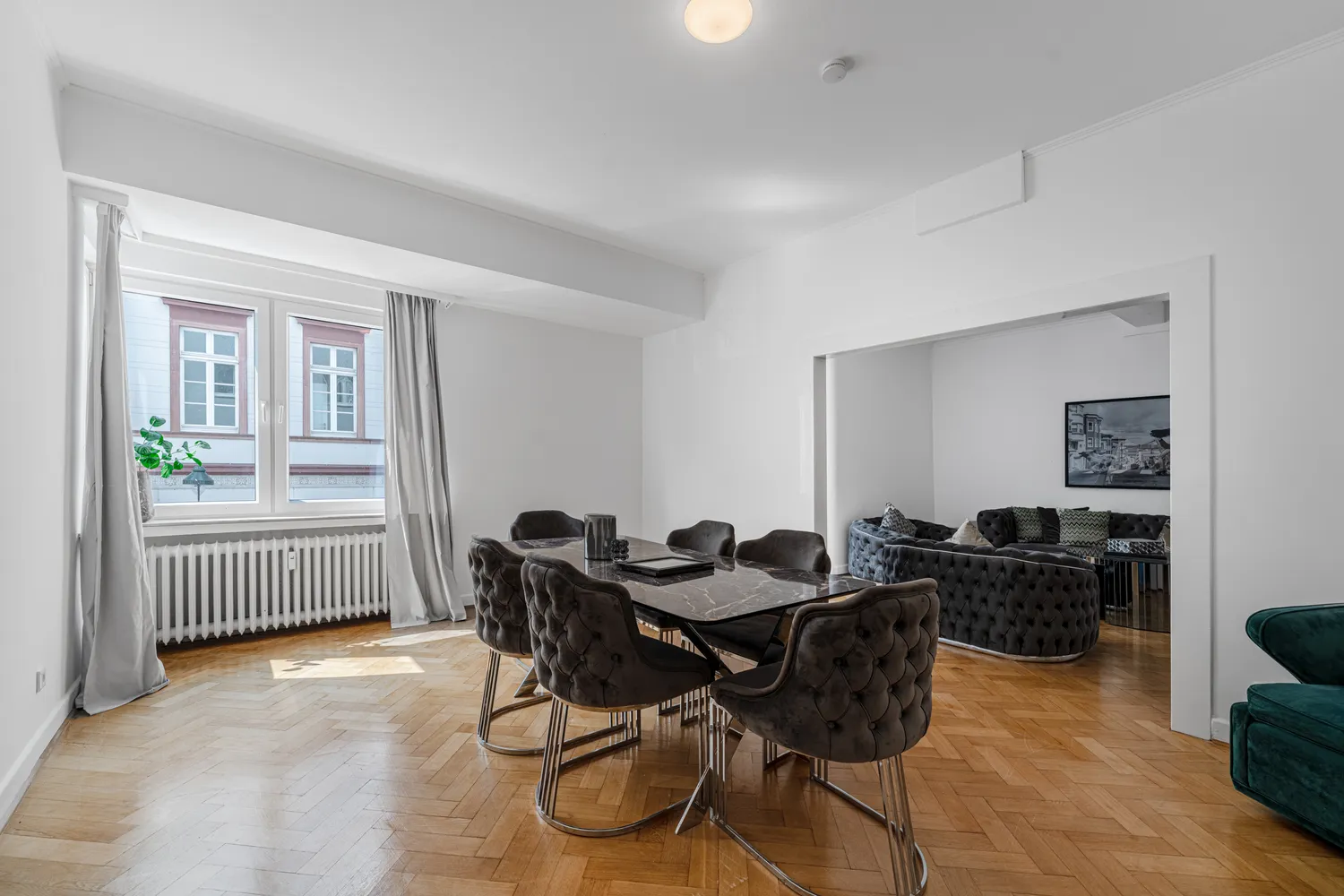 3 Zimmer Wohnung mit 98 m² in Düsseldorf – Bild 1