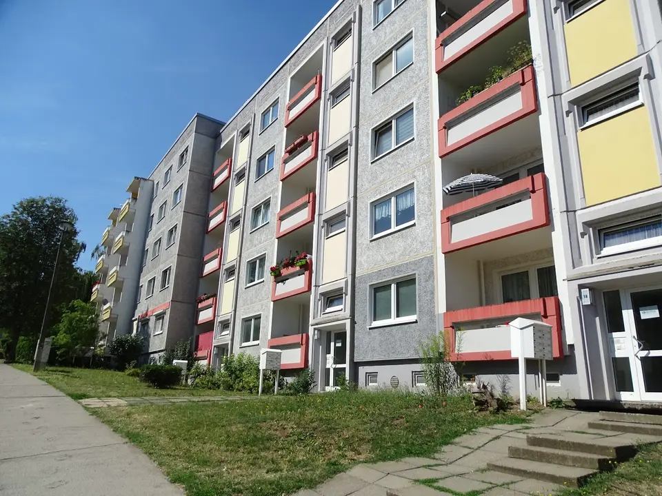 3 Zimmer Wohnung mit 67 m² in Erfurt – Bild 1