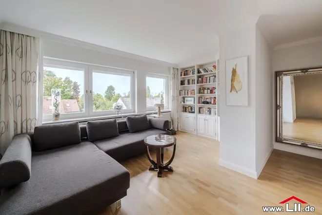 11 Zimmer Haus mit 405 m² in Frankfurt am Main – Bild 10