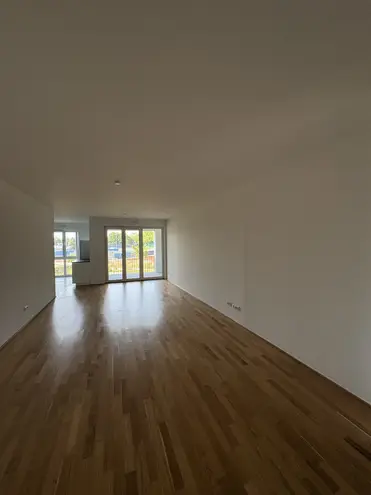 4 Zimmer Wohnung mit 107 m² in Frankfurt am Main – Bild 2