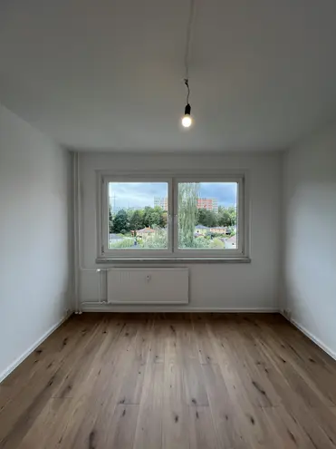 7 Zimmer Wohnung mit 125 m² in Chemnitz – Bild 1