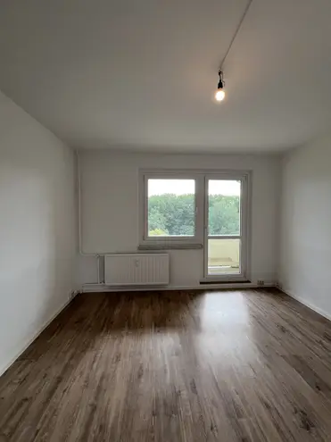 7 Zimmer Wohnung mit 125 m² in Chemnitz – Bild 2