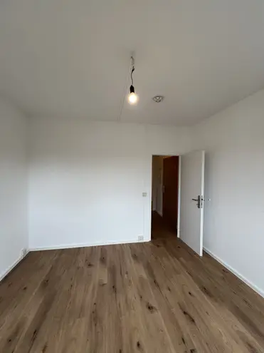 7 Zimmer Wohnung mit 125 m² in Chemnitz – Bild 6