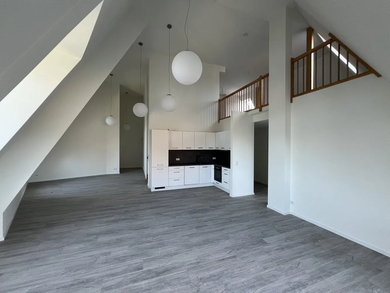 3 Zimmer Wohnung mit 152 m² in Kiel – Bild 8