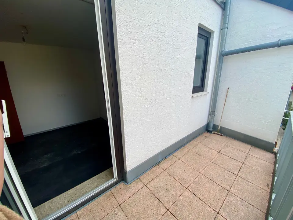 1 Zimmer Wohnung mit 70 m² in Krefeld – Bild 4