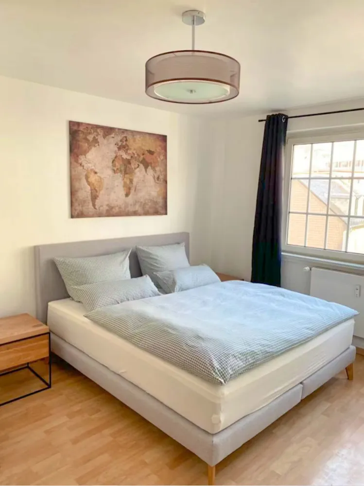 WG-Zimmer mit 20 m² in Frankfurt am Main – Bild 1