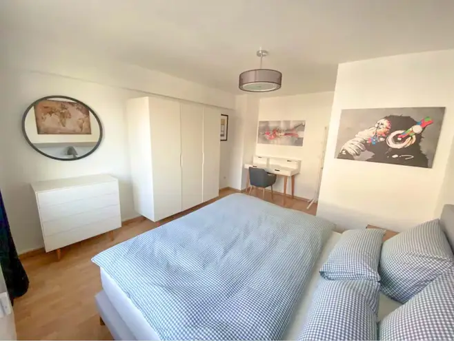 WG-Zimmer mit 20 m² in Frankfurt am Main – Bild 2
